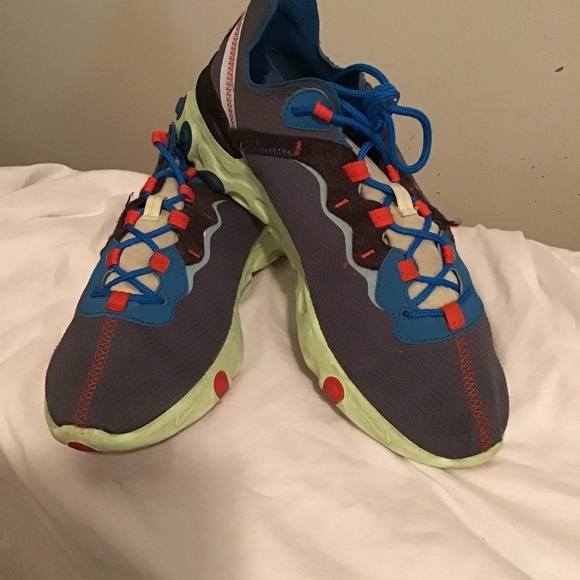 Nike’s, React, size 10.5, pre-owned cond, lightweight - Picture 1 of 4